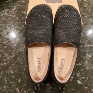 Alegria black leather in excellent condition. Size 39 (8.5)